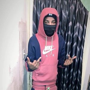 Meet your Posher, Deshanta